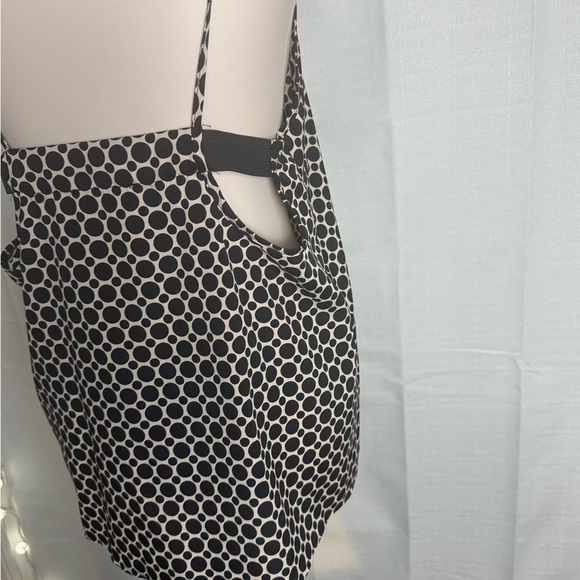 Double Zero Black and Cream Geometric Camisole - Picture 3 of 10